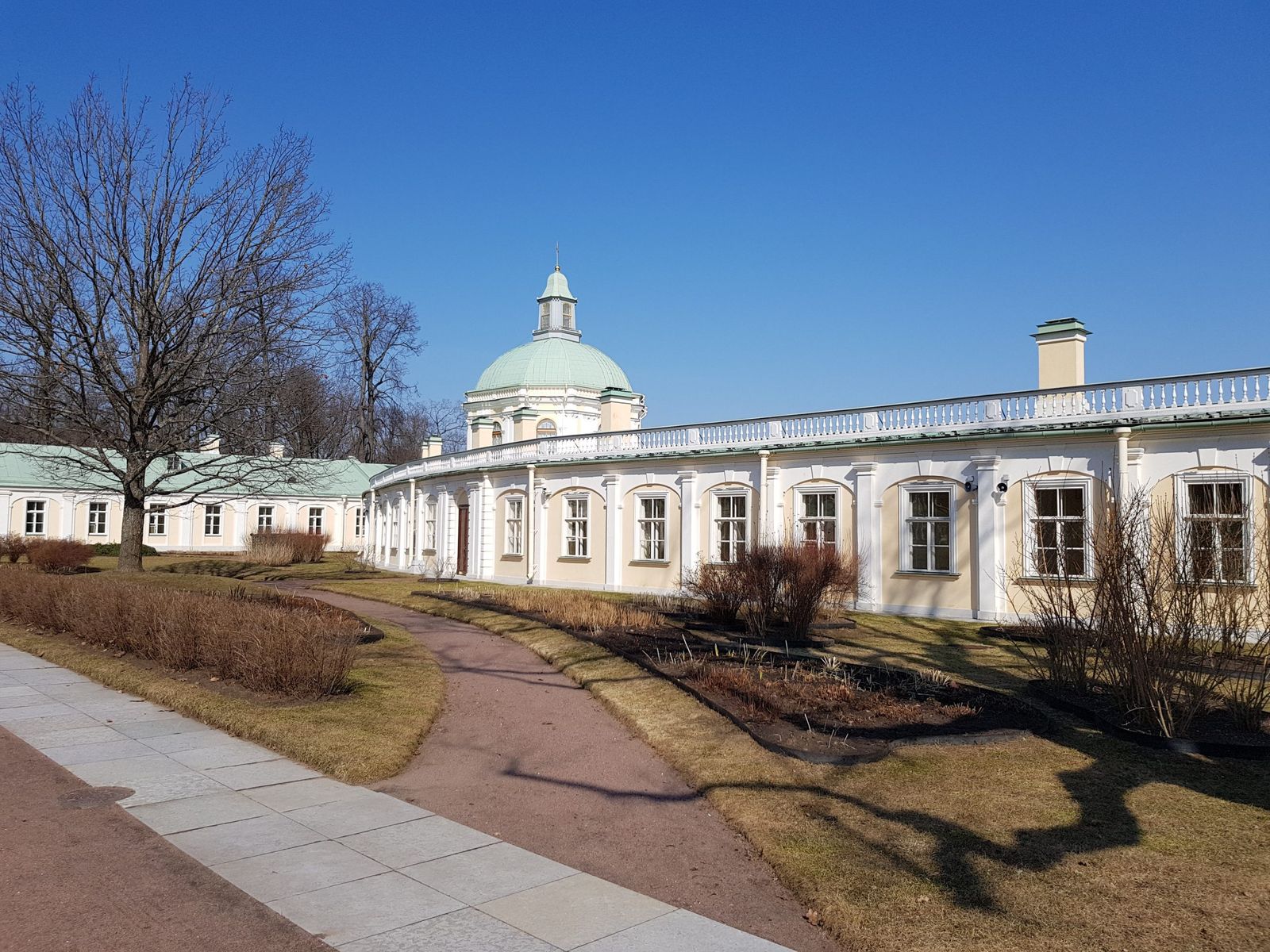 Цех Окнобурга в Петербурге